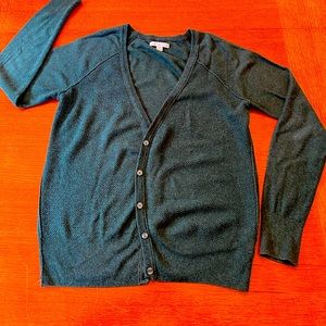 American Eagle medium hunter green cardigan with v neck